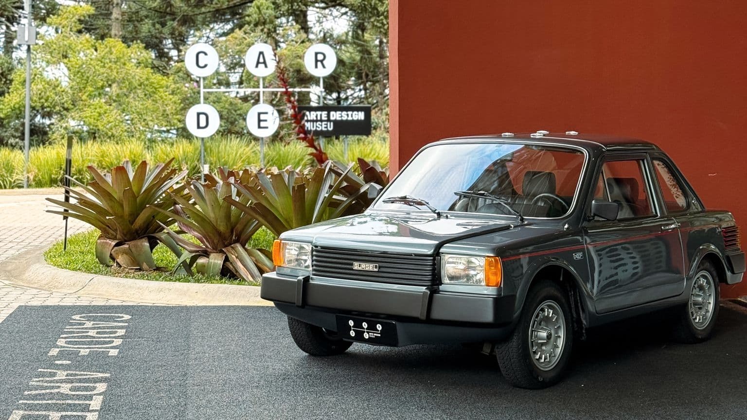 Amaral Gurgel  – 100 Years of Legacy